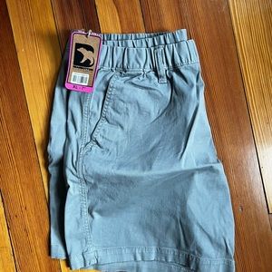 NWT Bear Bottom 7” chino shorts size XL